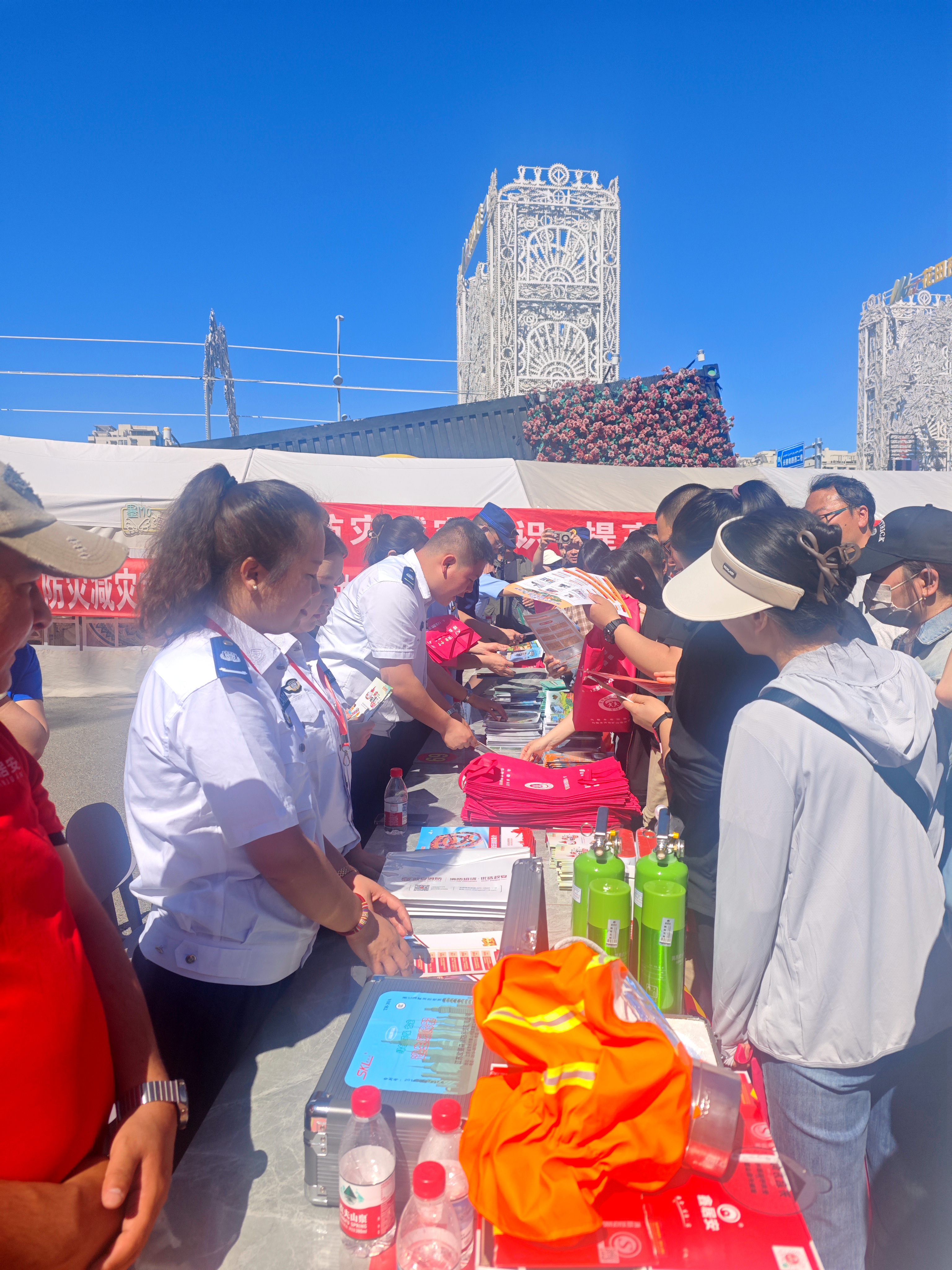 人人講安全、個個會應急丨政安消防“2025年防災減災宣傳活動”精彩瞬間